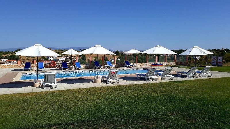 Aldeia Do Poeta - Carvoeiro Rural Luxury Villas Buitenkant foto